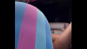 Ebony Hooker Sucking BBC In Car